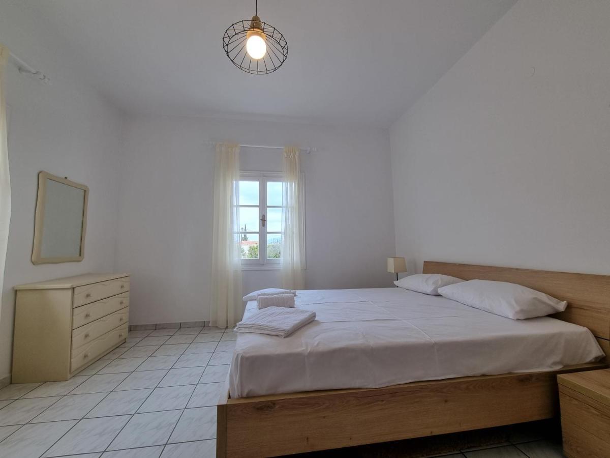 Olga'S Place Спетсес Экстерьер фото