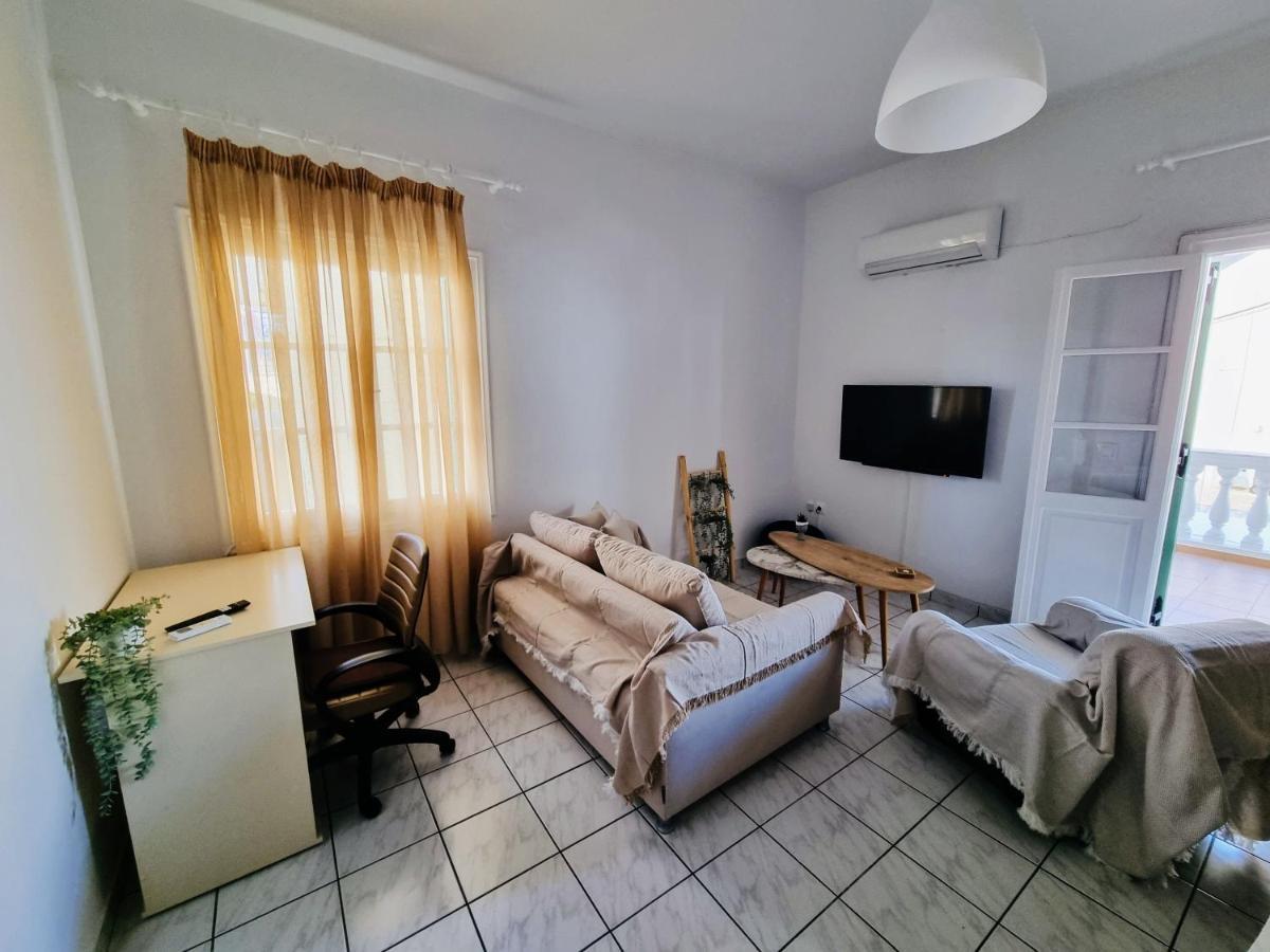 Olga'S Place Спетсес Экстерьер фото